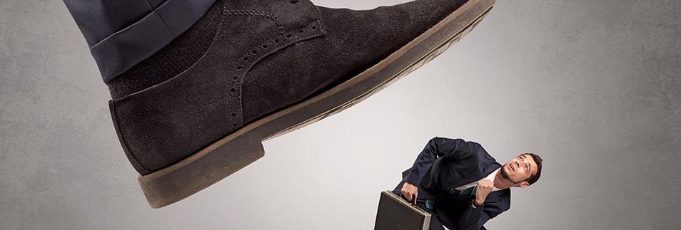 shoe of employee who can't work with others